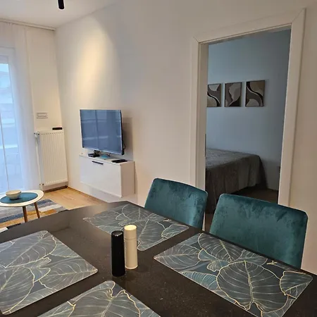 Tirkiz Apartment